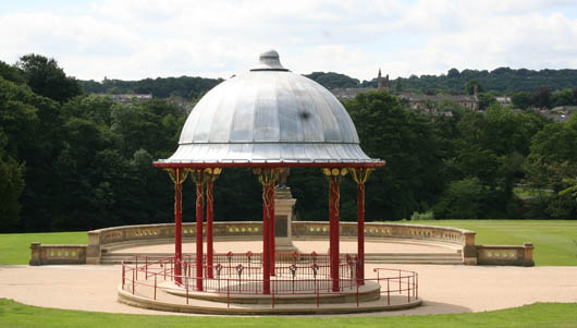 Roberts Park bandstand