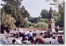 Music in Roberts Park